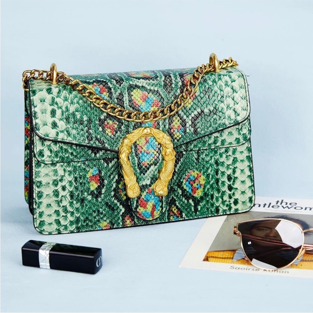Luxury Green SnakeskinVegan Leather Gold Chain Purse Crossbody Satchel Bag - Picture 3 of 9